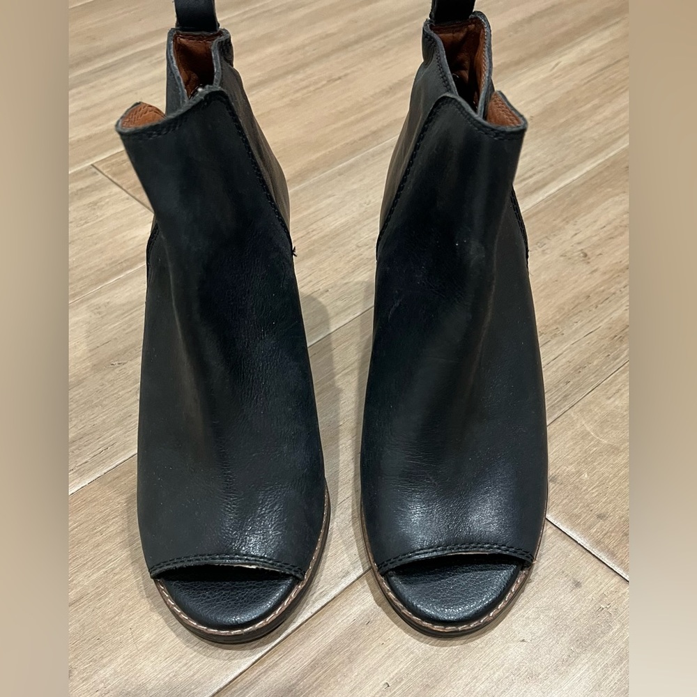 Lucky Brand Wedge Heels